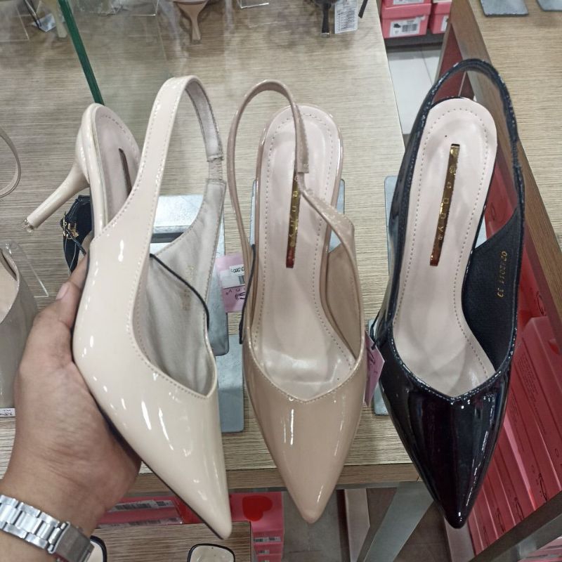 Sepatu Sandal Hak GENNY