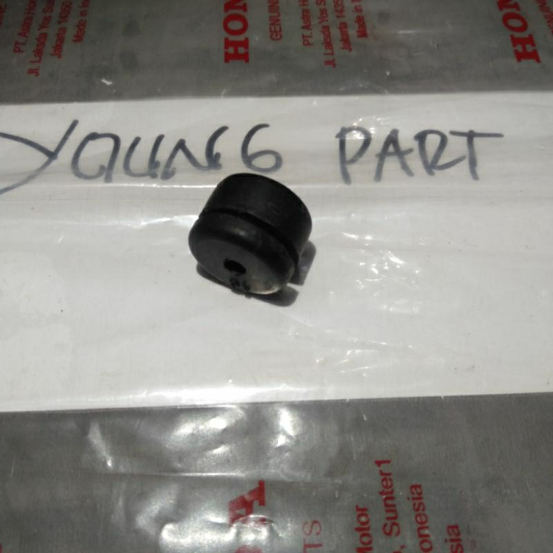 Karet Bantalan Dudukan Jok Honda Tiger Lama Tiger Revo Orginal