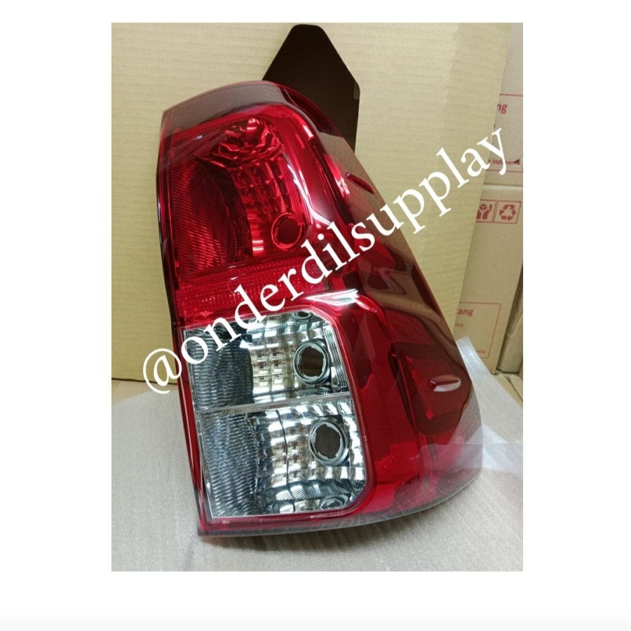 lampu stop stop lamp hilux sebelah kanan original