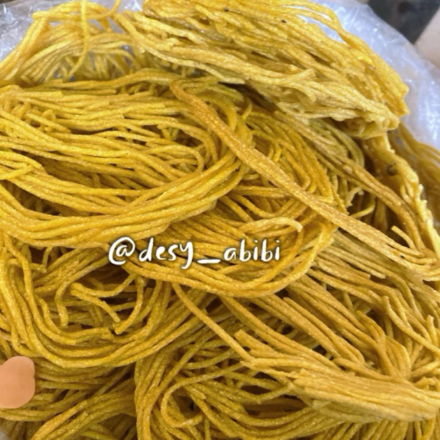 

kerupuk mie kuning bulat