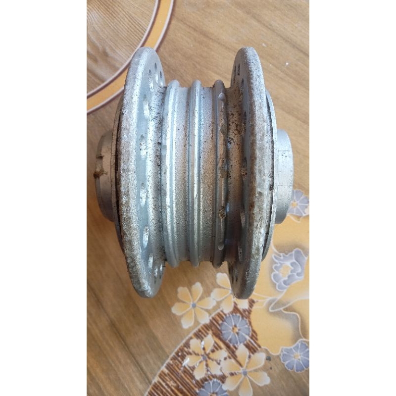 Tromol depan suzuki thunder 250CC