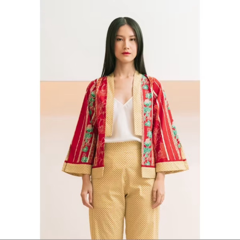 Bateeq - Outer Batik Wanita Pamela Outer Padma Merah 481