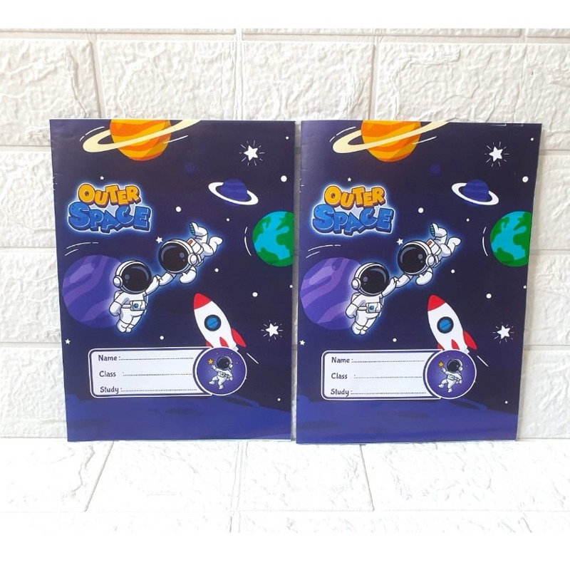 

(ISI 20 Lembar) Sampul Buku Fancy premium Karakter ASTRONOUT Ukuran Kwarto / SIDU