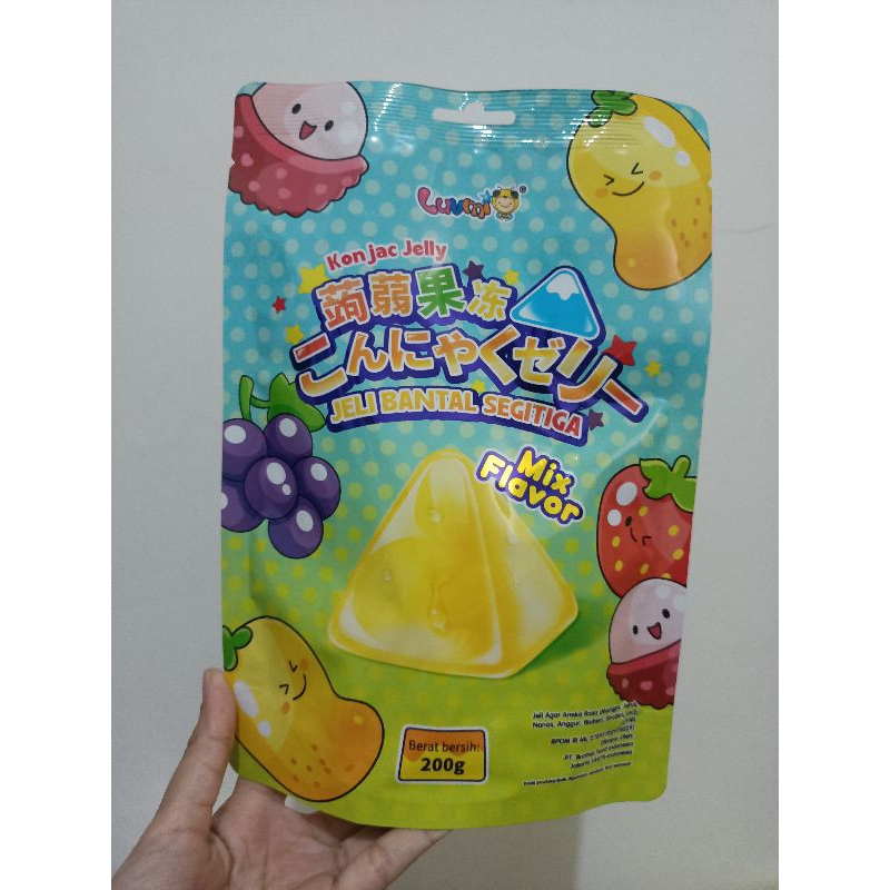 

Luvme Konjac Jelly / Jeli Bantal Segitiga