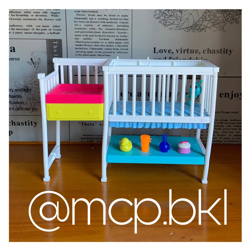 Barbie Baby Crib / Tempat tidur bayi preloved