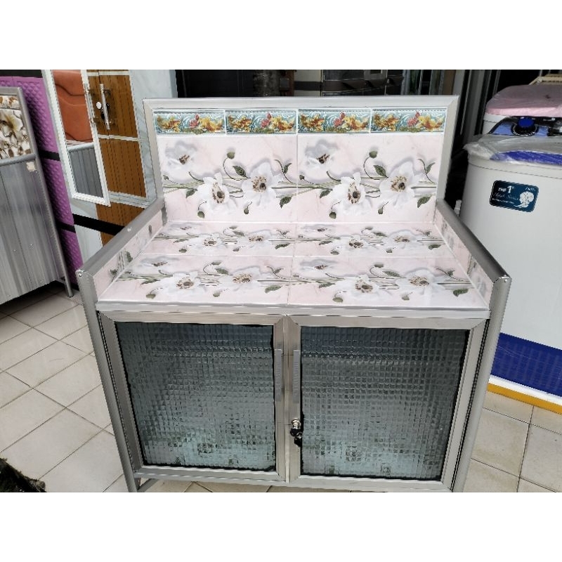 Meja kompor 2pintu pink