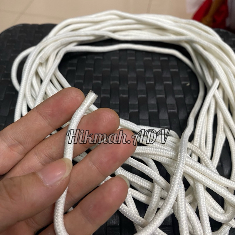 

Tali tambang tiang bendera diameter 4mm