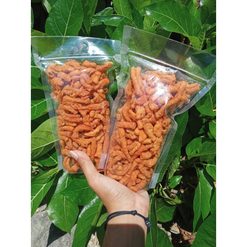 

kripik usus ayam bumbu balado kripsy 200gram