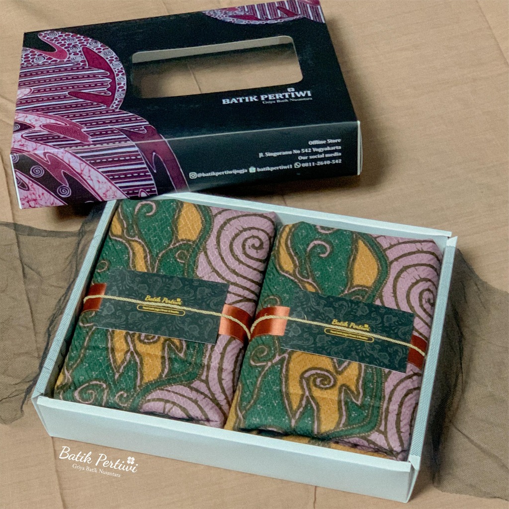 Hampers Kain Batik Premium Elegan - BATIK PERTIWI JOGJA