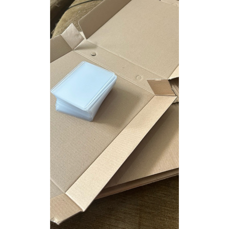 

BOX PACKAGING TOP LOADER PHOTOCARD