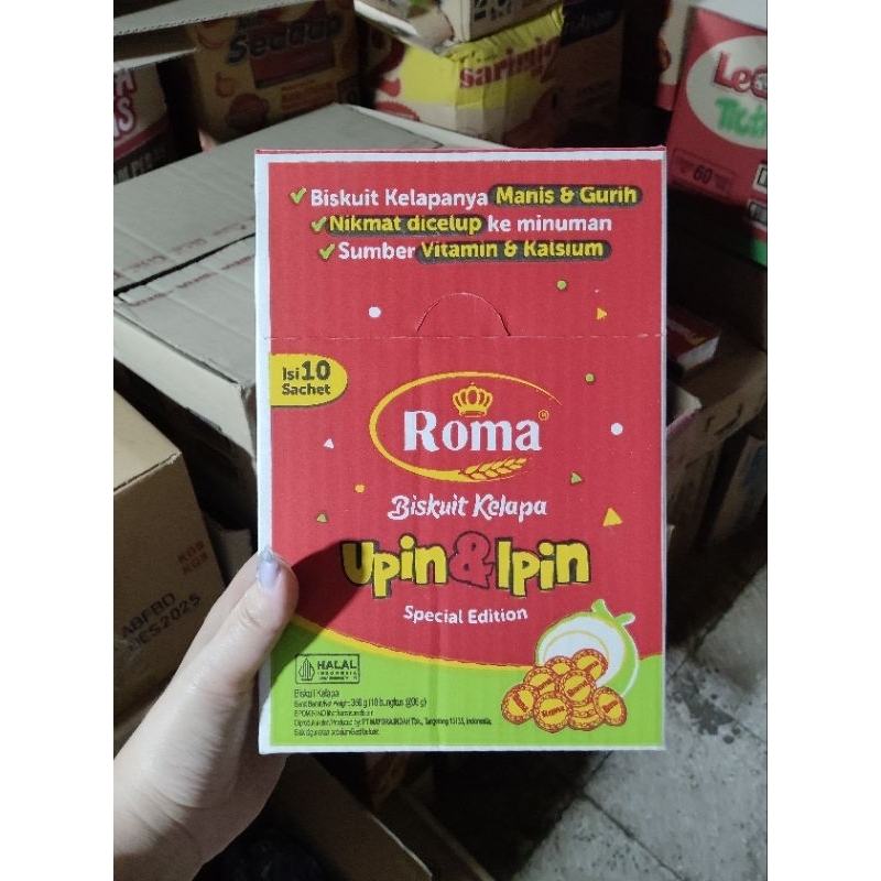 

Roma biscuit kelapa upin ipin per box is 10 bks