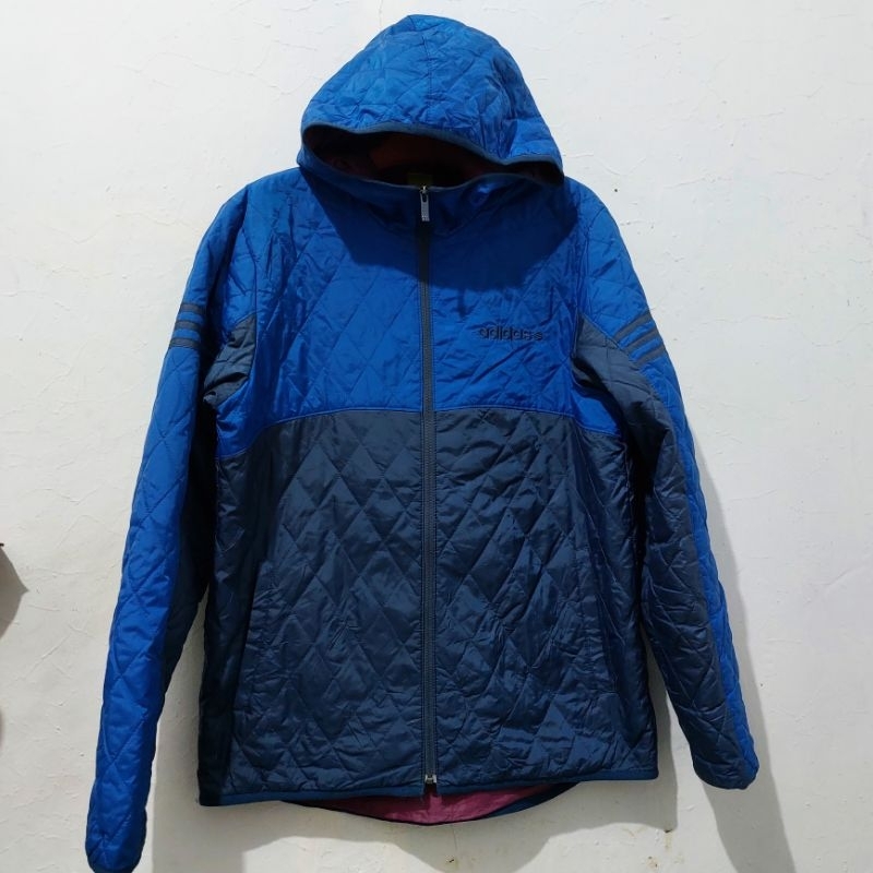 Jaket puffer adidas neo