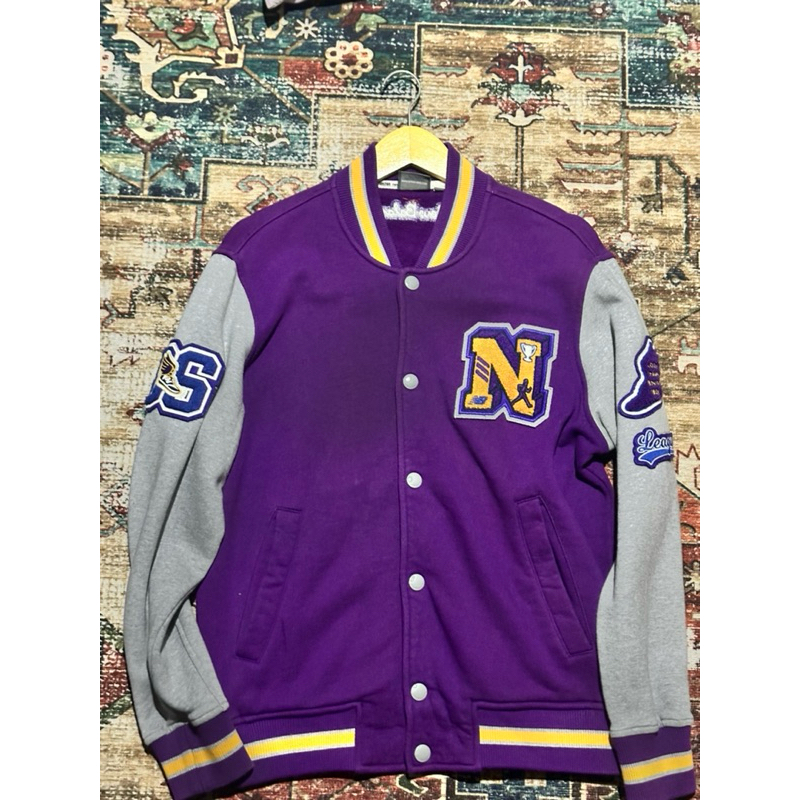 VARSITY NB UNGU SIZE M