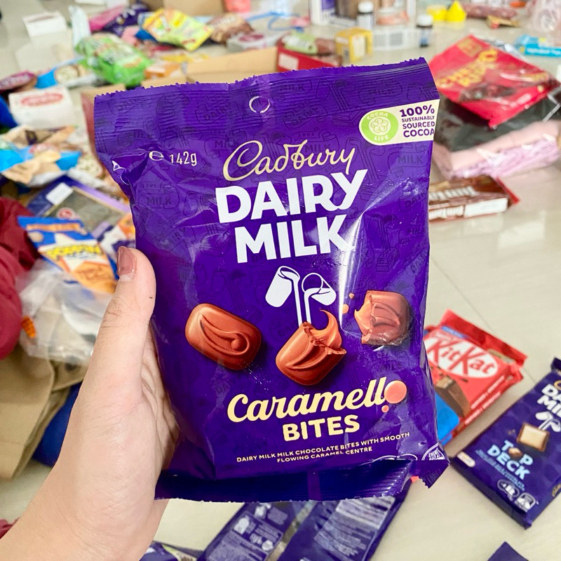 

CADBURY AUSTRALIA DAIRY MILK PEPPERMINT STRAWBERRY HAZENUTS TWIRL CARAMILK TOP DECK TURKISH JELLIES CHERRY RIPE MINIS BITES