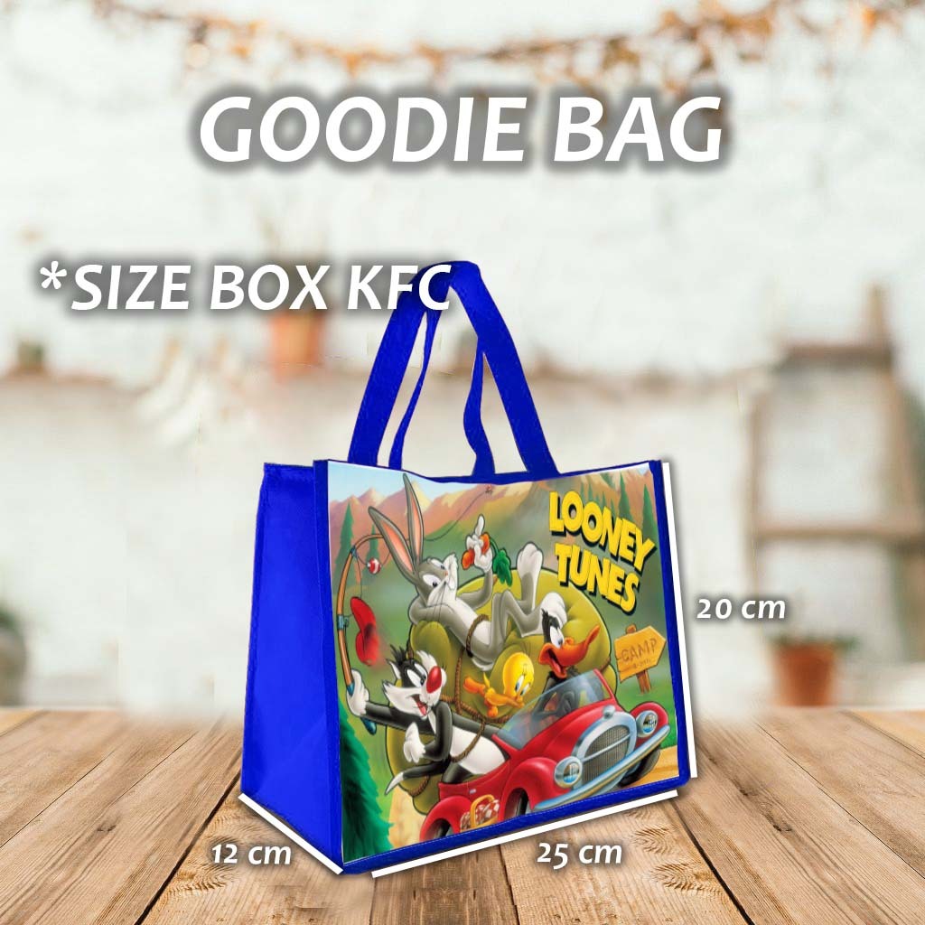 

Tas goodiebag Gambar Looney tunes Goodie Bag Cute Anak