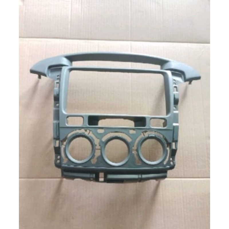 frame unit audio Innova lama 2004-2012original