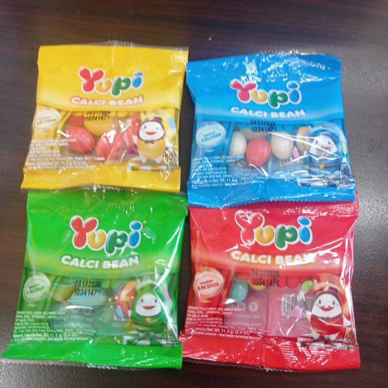 

yupi calci bean candy 2gr