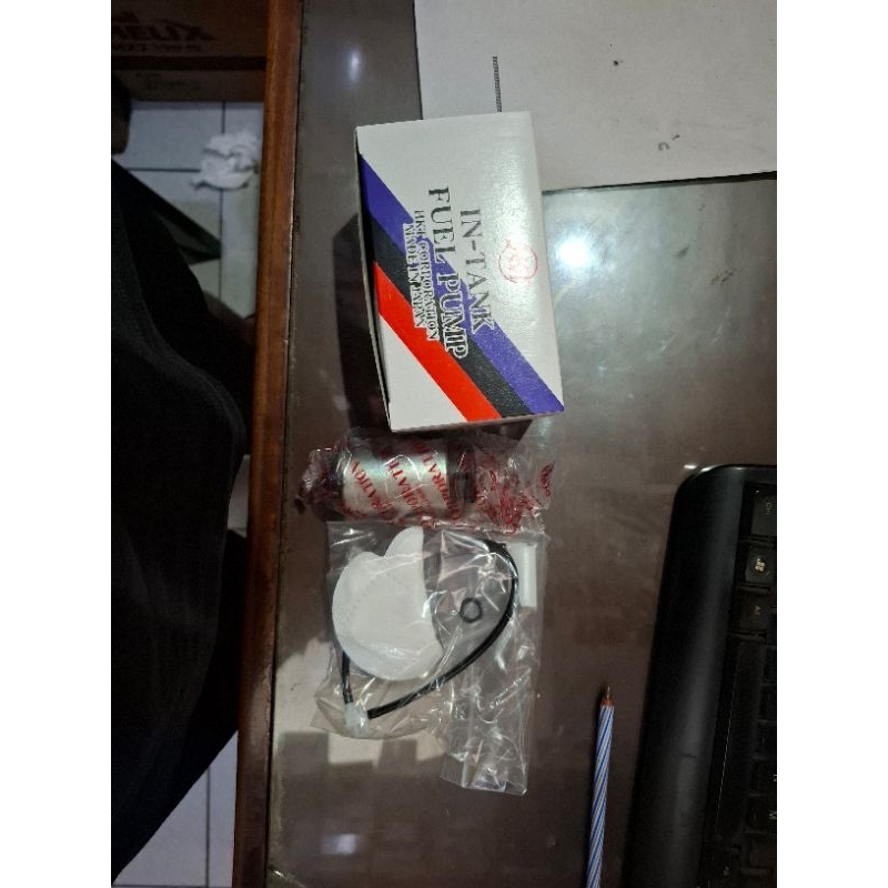 Fuel Pump Innova APV Fortuner HKT Japan Original