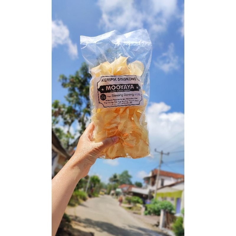 

Keripik singkong Mooyaya / krupuk / kripik / keripik / cemilan / kletikan / Camilan / jajanan kriuk / jajanan kekinian