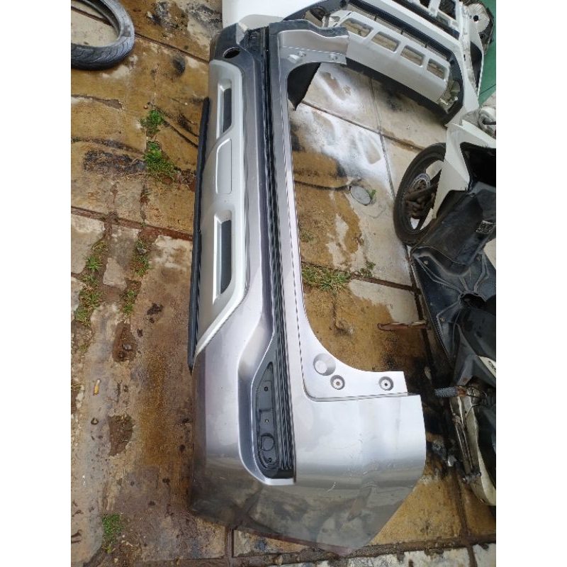 Bemper belakang xpander