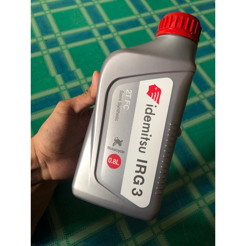 Oli samping Idemitsu 2tak