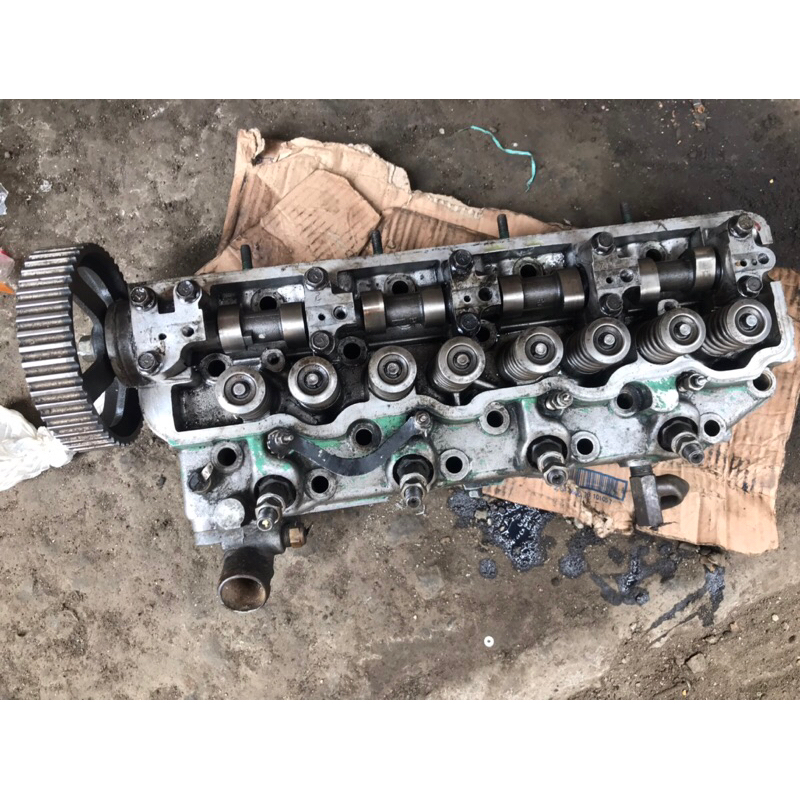 SilinderHead Head Deksel Mobil L300 Diesel Solar 2002 Original