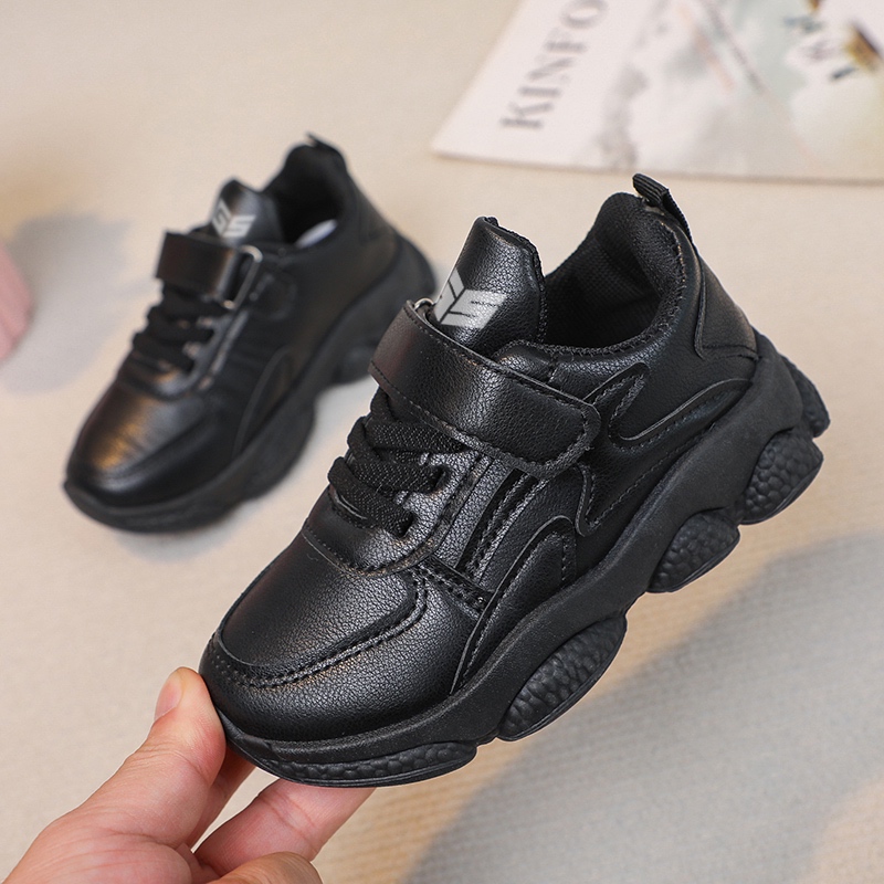 Gio Saverino Sepatu Sekolah Hitam Anak Eric