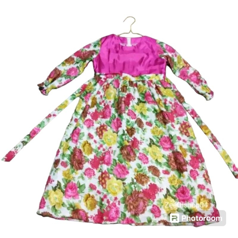 PAKAI PRIBADI Dress Anak Floral Magenta 4-5tahun ) like new