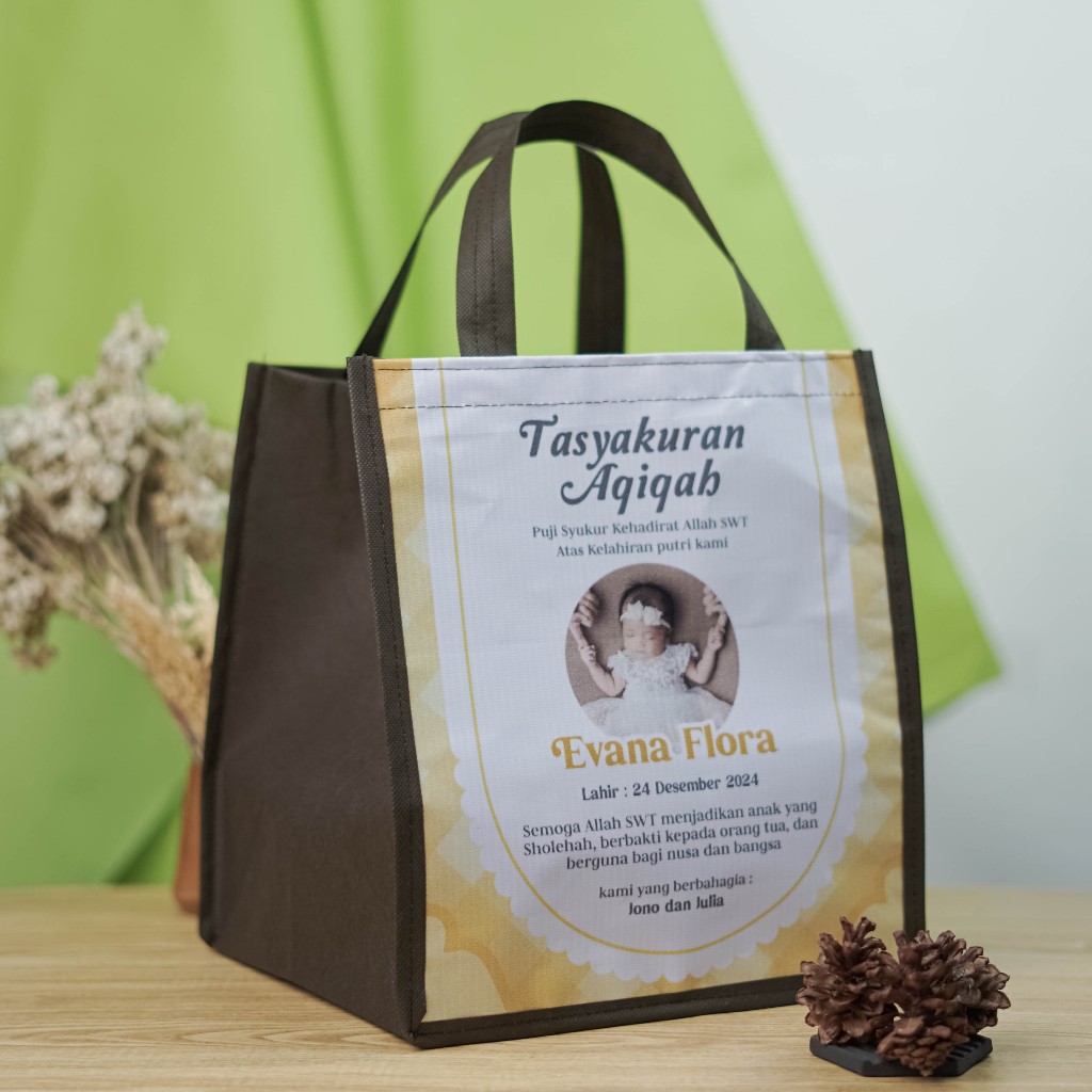 

Tas Aqiqah Hantaran Nasi / Souvenir Aqiqah / Tas Berkat / Tas Kardus Ukuran 24 / tas bingkisan
