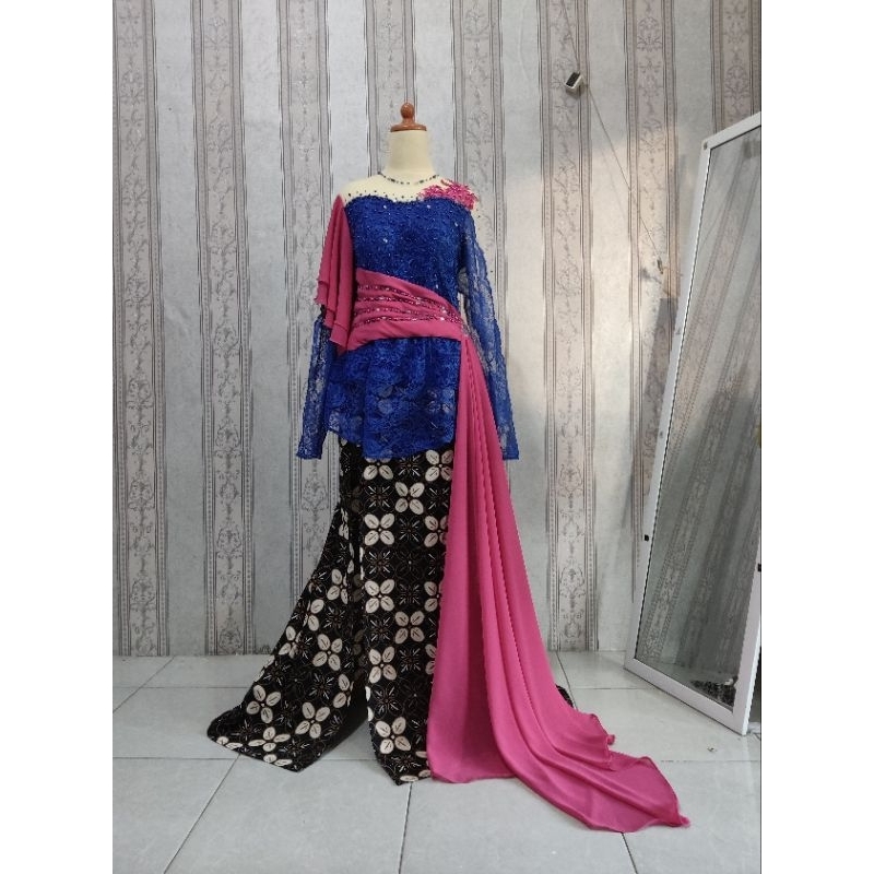 baju penyanyi / penari / dress wisuda modern / kebaya batik setelan