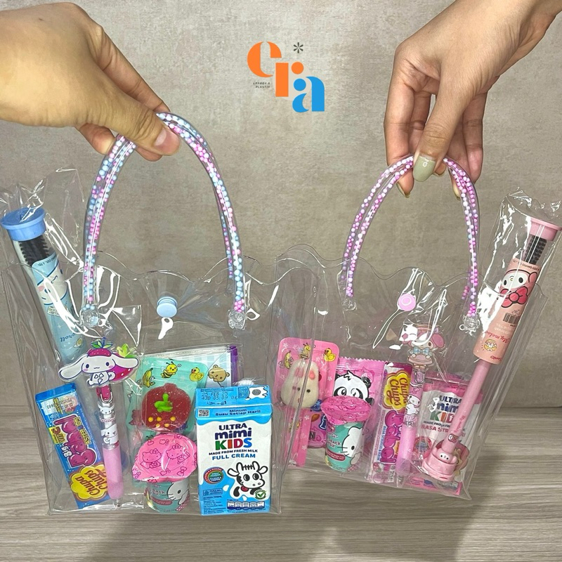 

Tas Mika Souvenir Ulang Tahun | Kids Birthday Goodie Bag | Goodiebag Ultah Anak | Tas Bingkisan Ultah | Tas Mika Transparant | Birthday Hampers | Tas Ulang Tahun Anak | Gender Reveal Bag | Tas Tasyakuran Anak | Hampers Satu Bulanan Anak