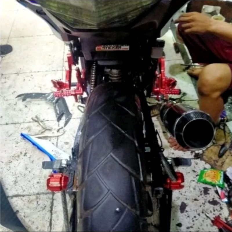 footstep belakang Ninja 250fi old