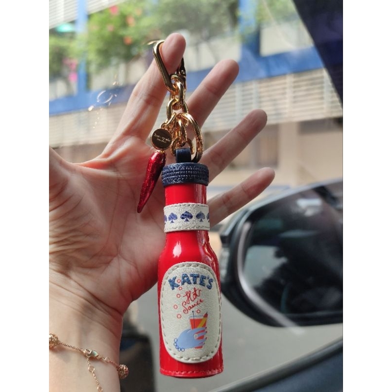 Kate Spade x Heinz hot stuff bag charm botol saus gantungan tas