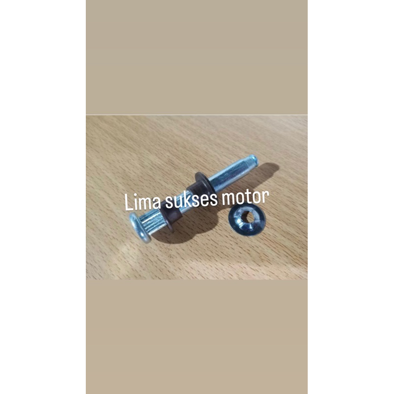 PEN ENGSEL PINTU BUSHING ENGSEL PINTU FUTURA 1.3 FUTURA 1.5 CARRY 1.5 T120SS