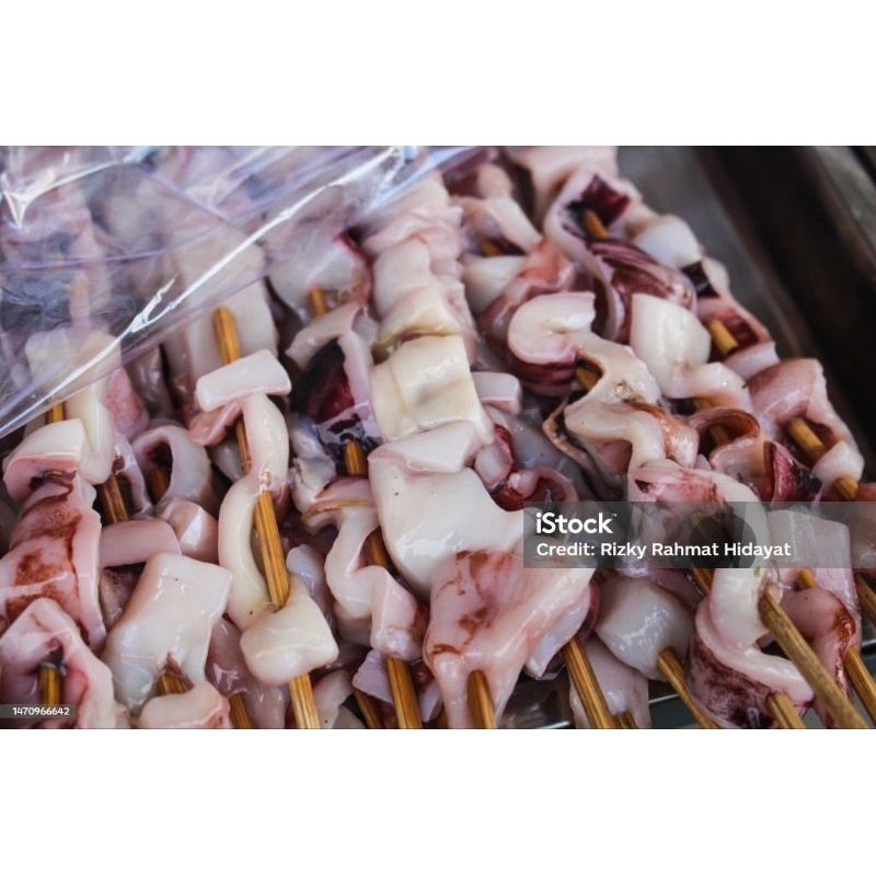 

sate cumi mentah isi 10 tusuk