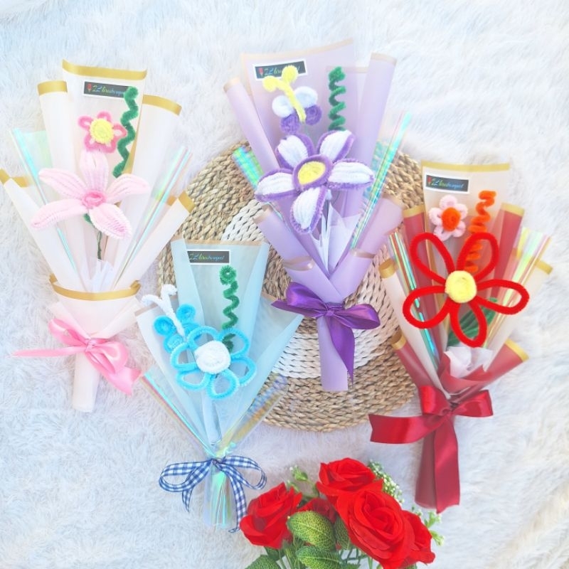 Buket kawat bulu | buket kawat bulu dua tangkai | buket kawat bulu wisuda | buket kawat bulu mercy u