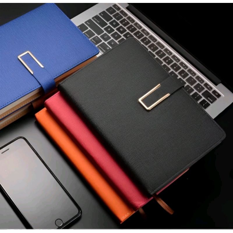 

Buku Diary Harian Notebook Notes Book Kertas Kulit Catatan Agenda Kerja Jurnal Aesthetic Note Book A5 Planner Professional Kantor Office Meeting Rapat 180 Lembar Soft PU Leather Sekolah Kuliah catatan unik harian Compass Retro A5 A 5 Binder Kulit