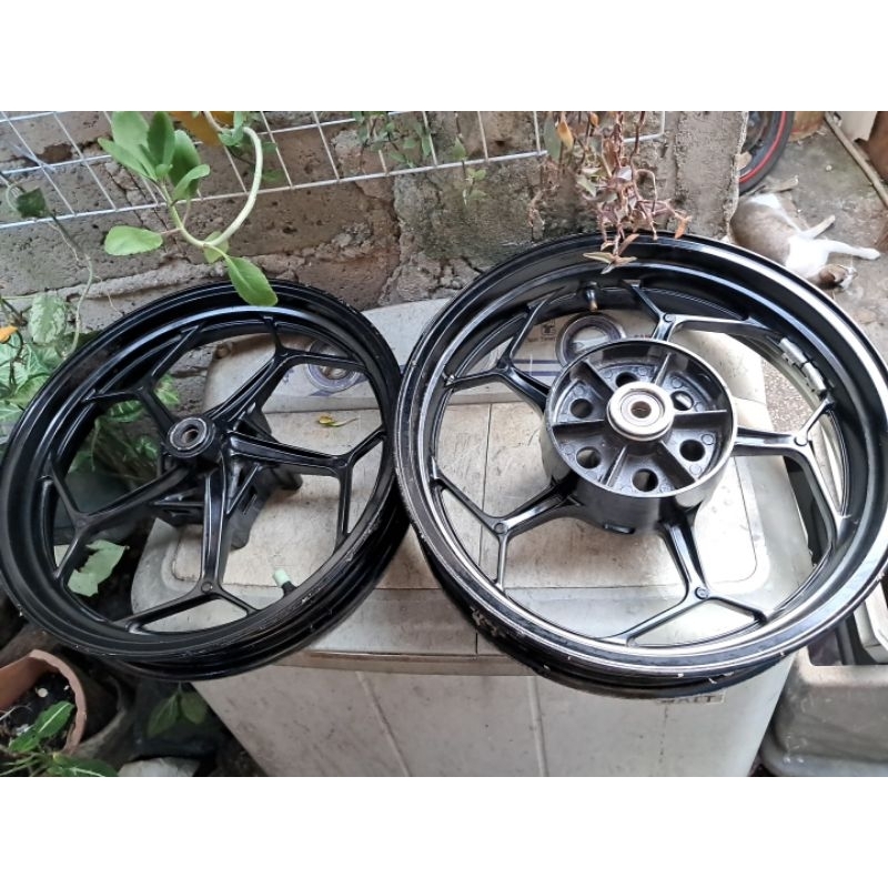 Velg ninja 250 fi ninja 250fi injeksi z250 z 250 pelek racing palang original ori copotan standar ke