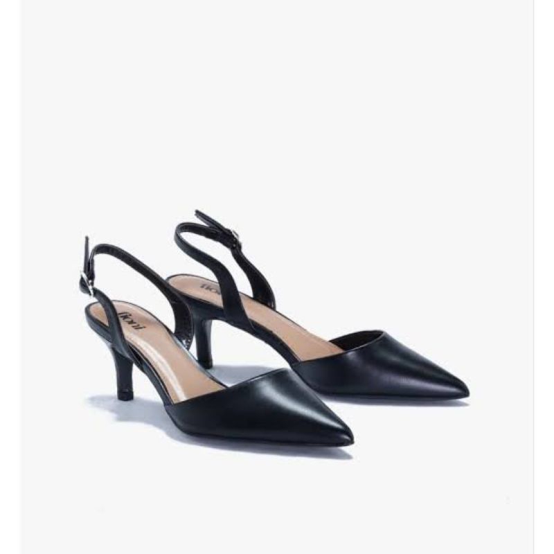 Fioni Luna by Payless