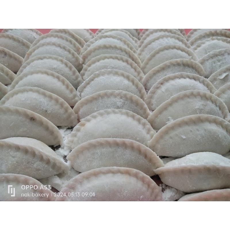 

CIRENG FROZEN ISI AYAM SUWIR DAN BASO PEDAS