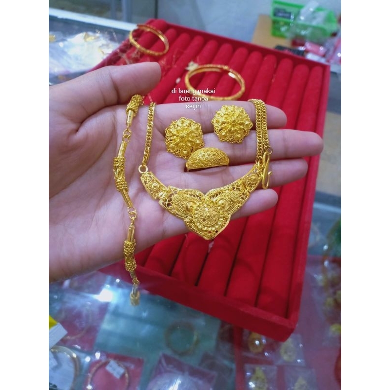 Set perhiasan jodha bali Rante titanium perhiasan wanita