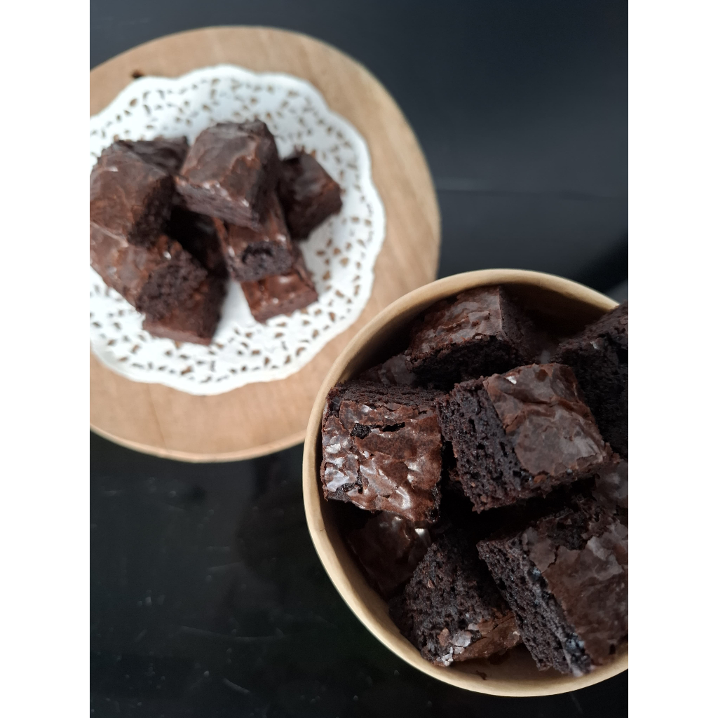 

HOMEMADE FUDGY BROWNIES BITES CUP CAKE PANGGANG KUE COKELAT 16 OZ