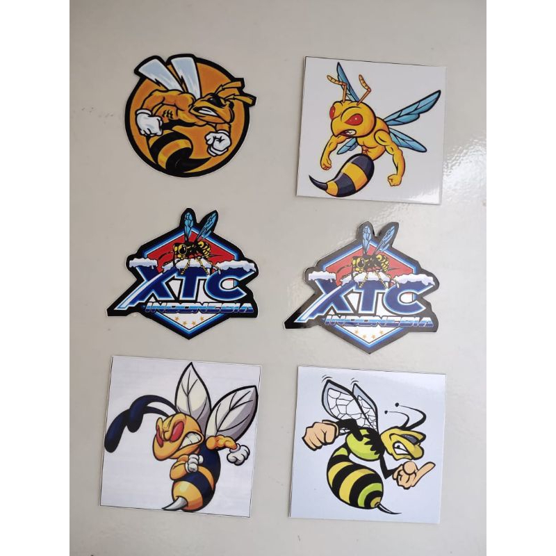 

Stiker lebah xtc isi enam bervariasi