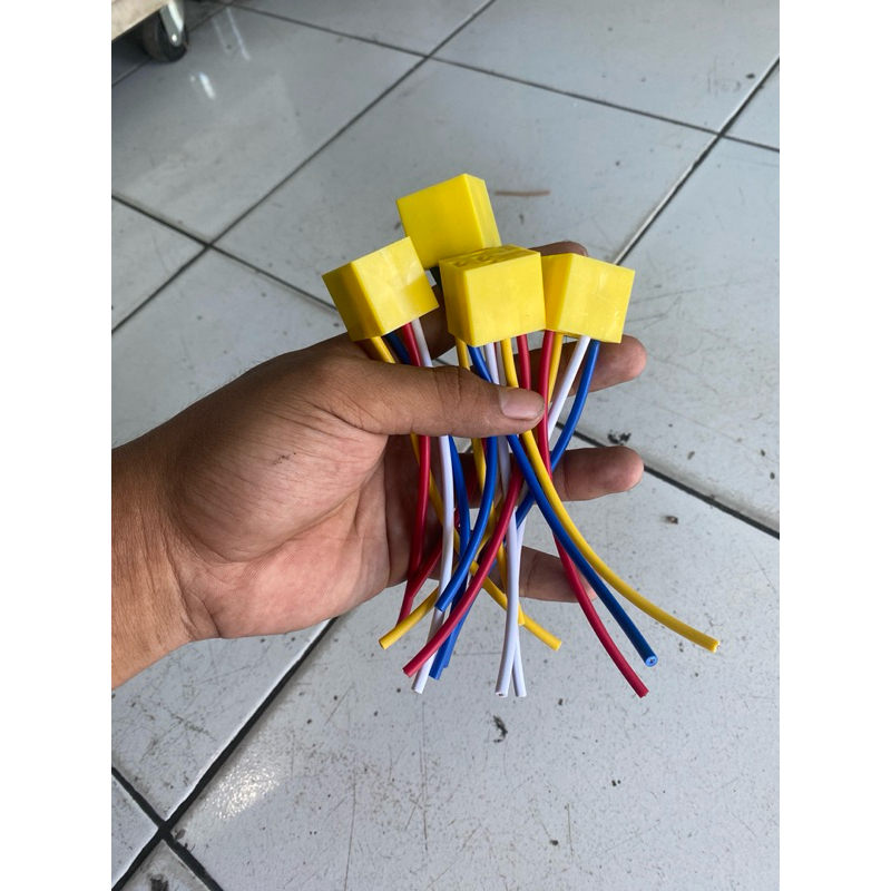 SOKET RELAY SET KABEL DAN SKUN