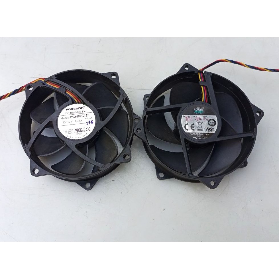 Fan Dc brushless Foxconn 12v 0.39A Cooler master 12v 0.36A Diameter 9.4cm