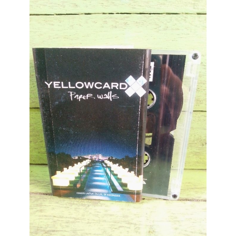 kaset Yellowcard - Paper Walls