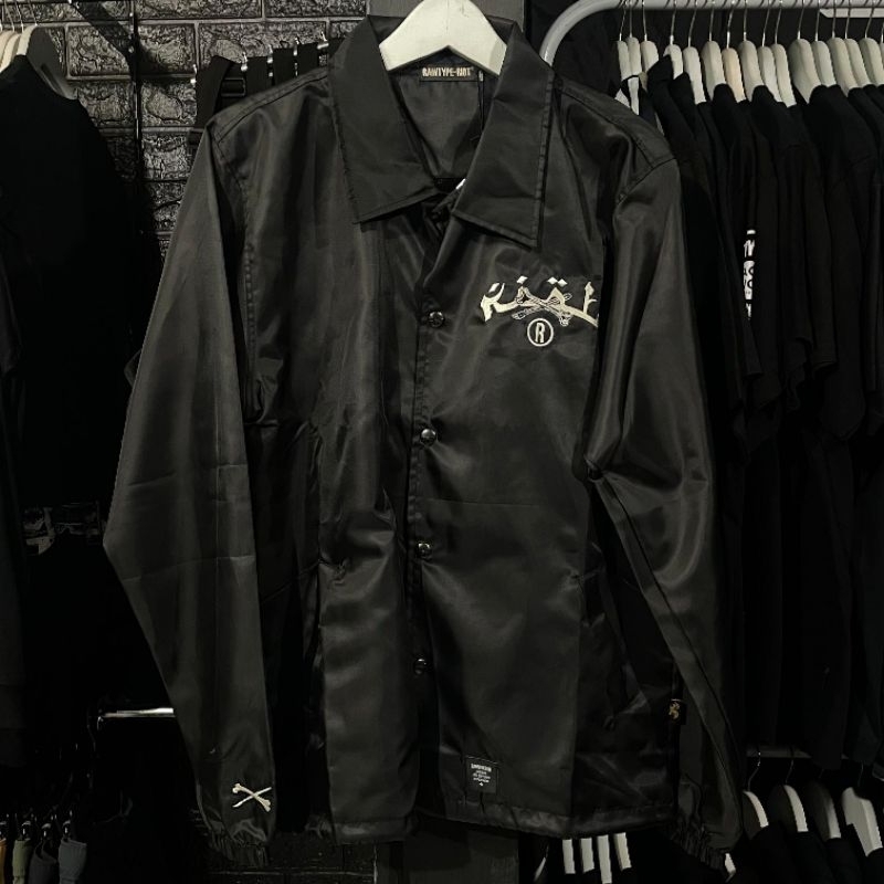 Coach Jacket Rawtype Riot Warna Hitam