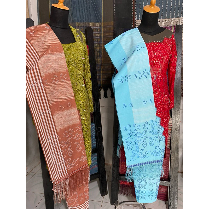 Bintang maratur rumah ulos tenunan atau songket untuk suhut maupun songket tardidi,malua anak,martup