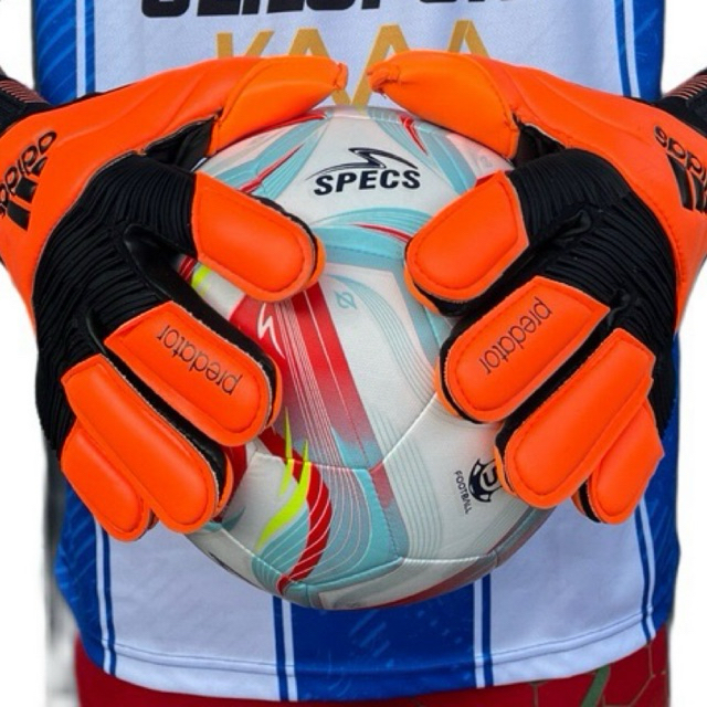 Sarung tangan kiper bertulang lateks tebal / Goalkeeper Gloves Adidas Predator