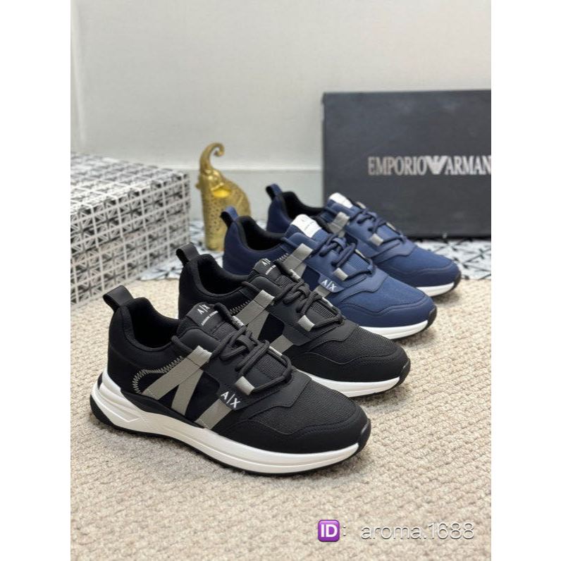 Sepatu pria dan sepatu olahraga terbaru Armani